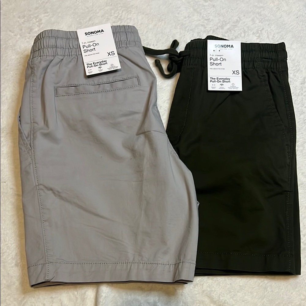 Mens Sonoma everyday pull-on short 7” inseam set in gray and forest green